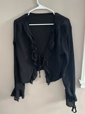 SHEIN Black Ruffle Tie-Front Blouse